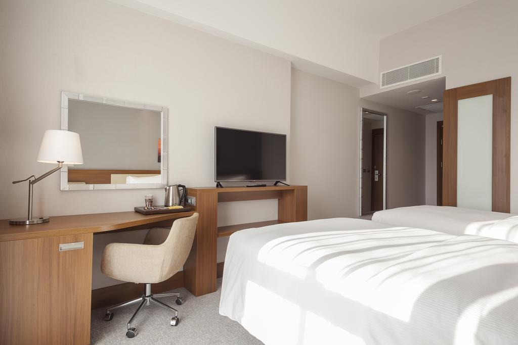 Hotel Hampton By Hilton Kocaeli Symbol Habitación foto