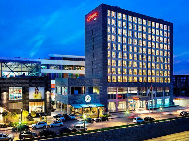 Hotel Hampton By Hilton Kocaeli Symbol Exterior foto
