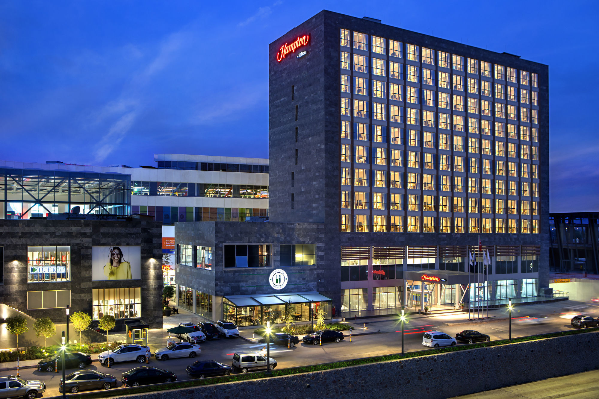 Hotel Hampton By Hilton Kocaeli Symbol Exterior foto